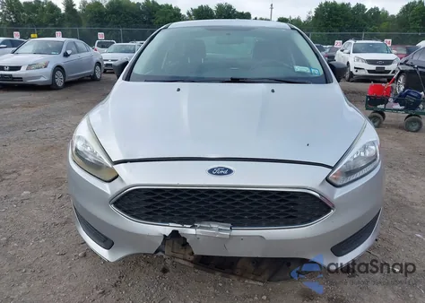 2018 Ford Focus S из США, поврежденный, VIN 1FADP3E2XJL274529